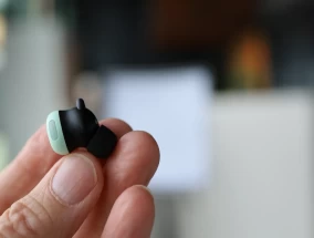 探索谷歌Pixel Buds Pro 2令人印象深刻的功能和缺点